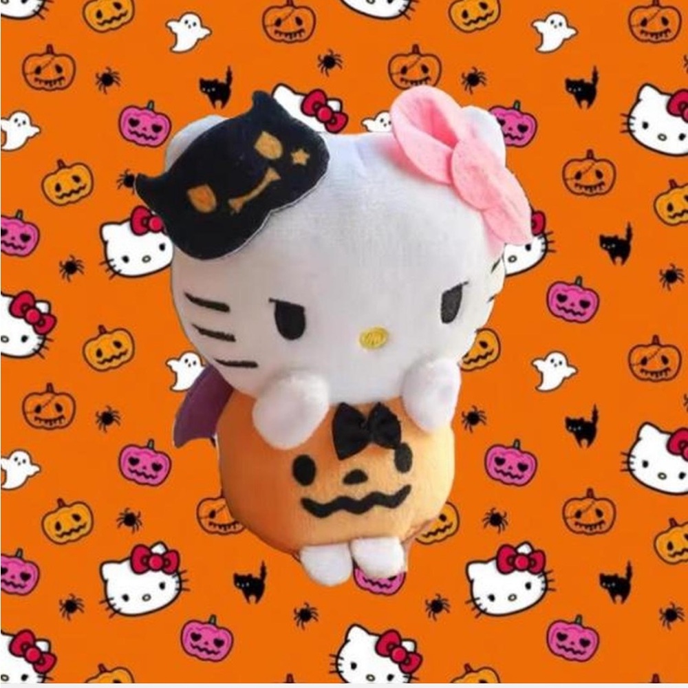 Pumpkin hello kitty plushie